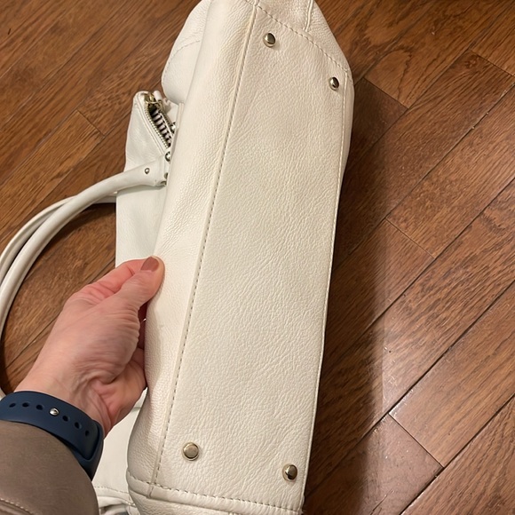 Kate Spade Purse - Picture 4 of 8